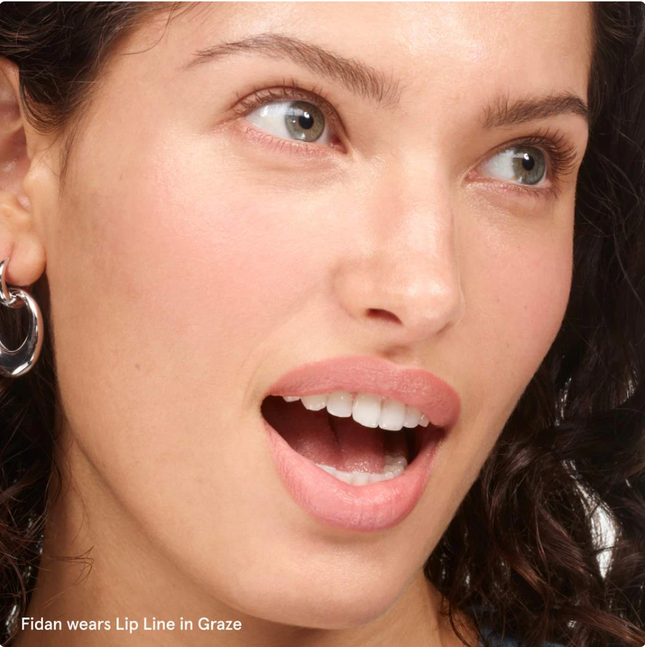 Glossier Lip Line Enhancing Hydrating Longwear Lip Liner Pencil