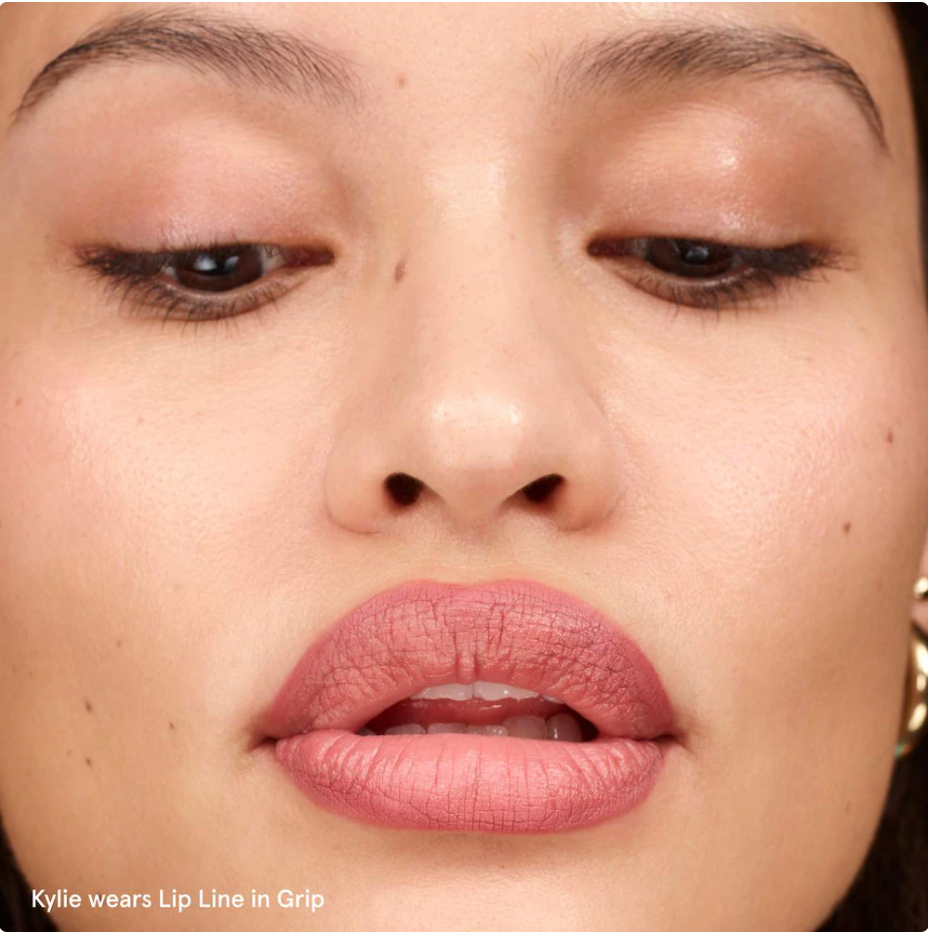 Glossier Lip Line Enhancing Hydrating Longwear Lip Liner Pencil