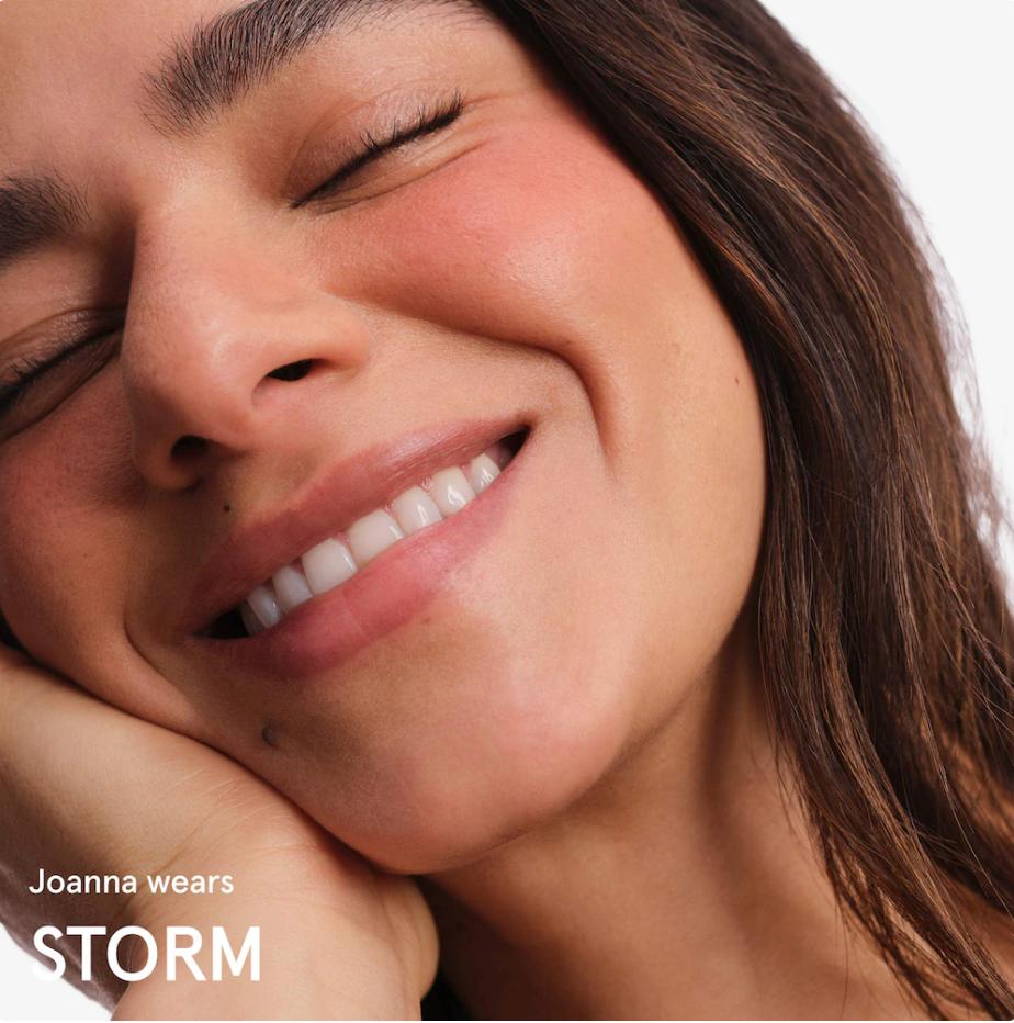 Rubor Glossier Cloud Paint Plush Blush