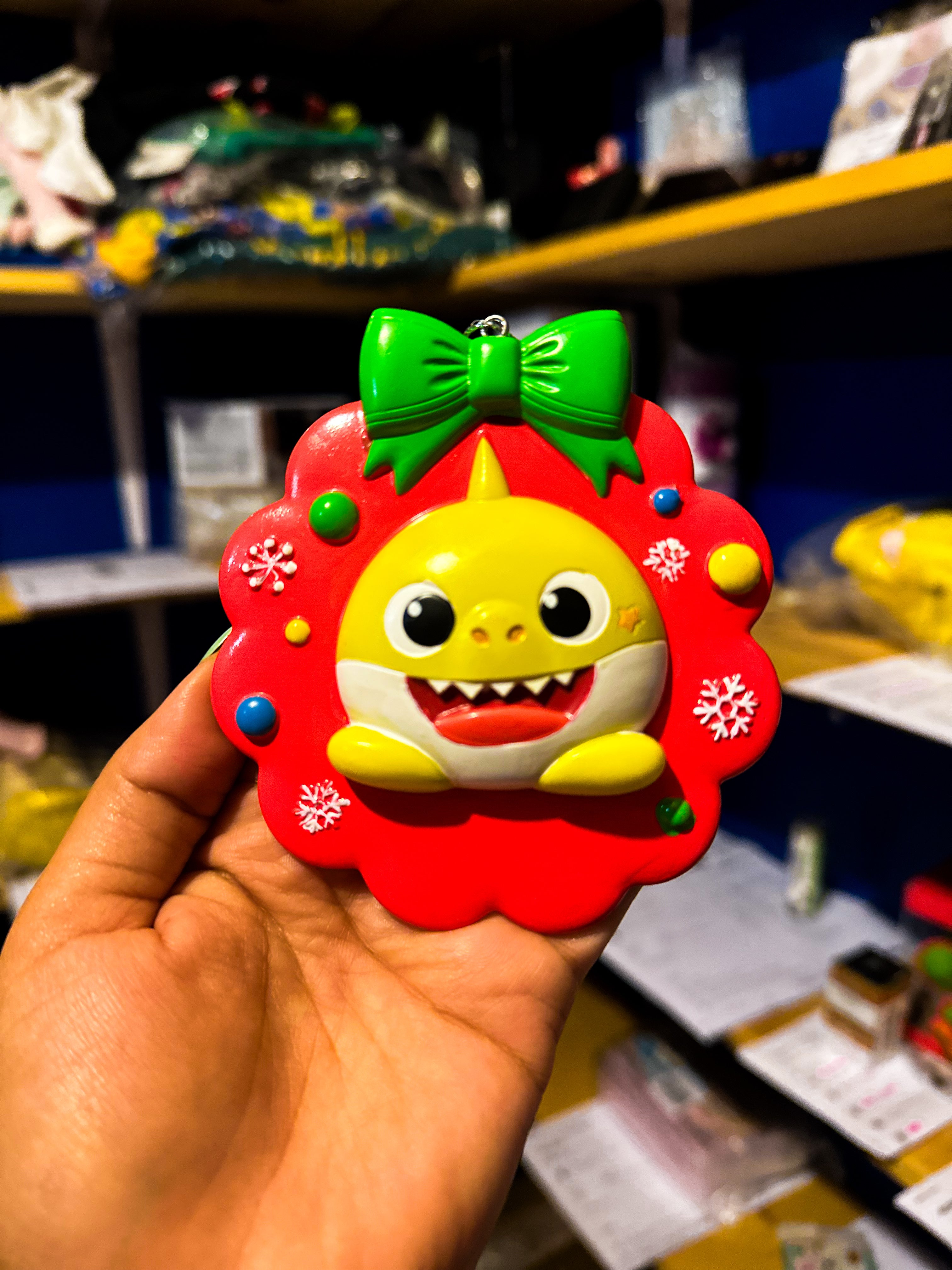 Baby Shark Ornamento Navideño