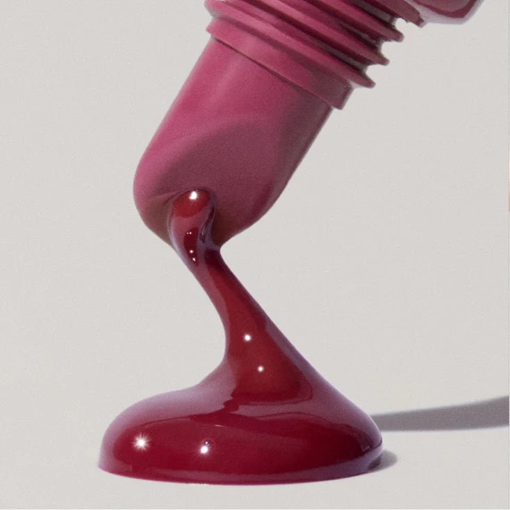 rhode Peptide Lip Tint — La capa de color para labios