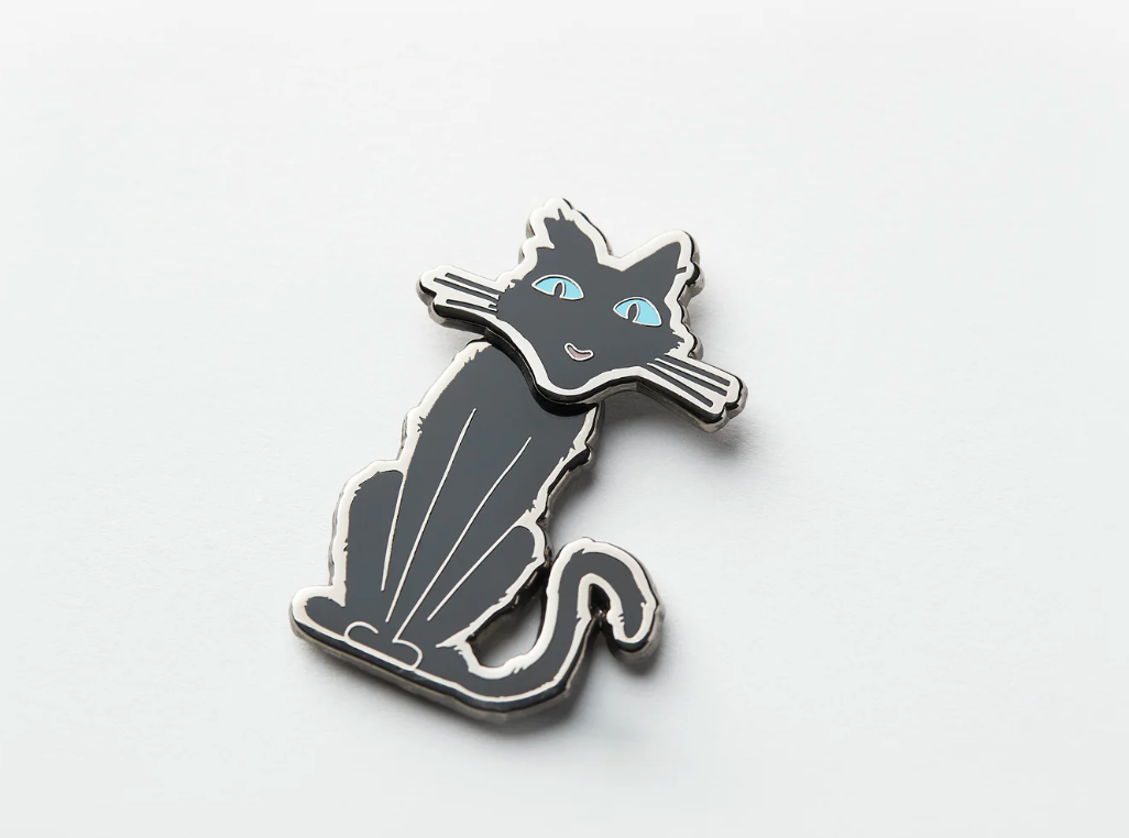 Coraline Pin Gato