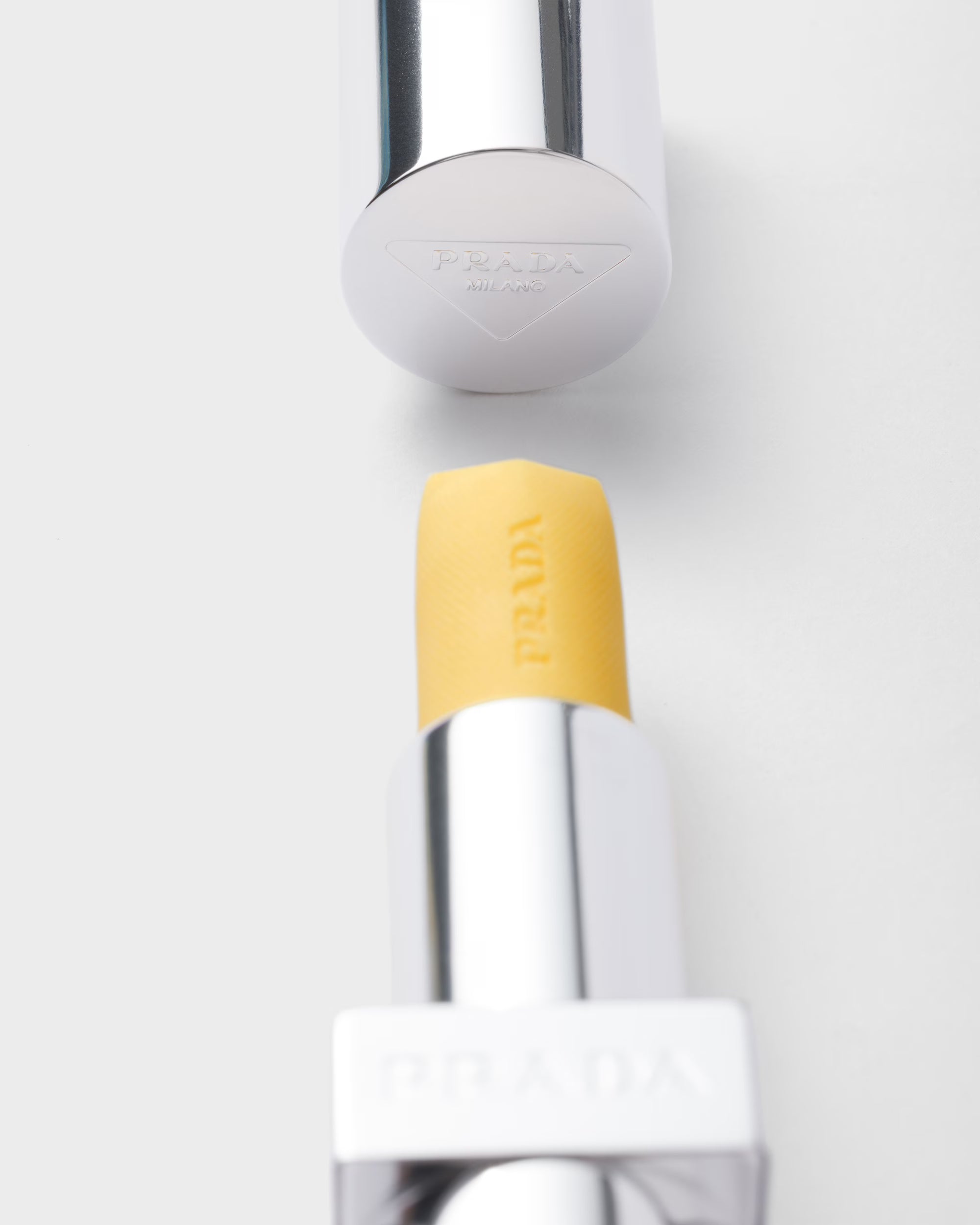 Bálsamo Banana labial Frosting Care