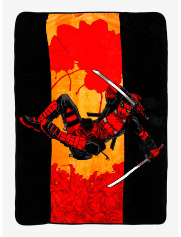 Deadpool Cobija Ataque