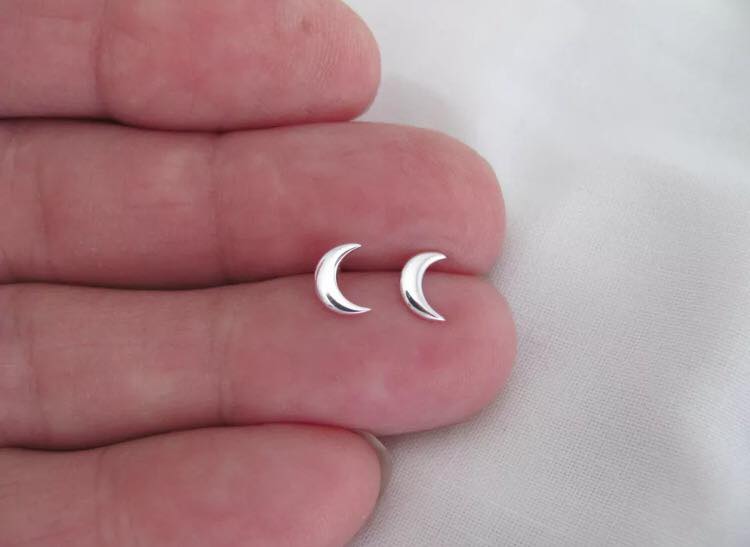 Arete De Luna Plata