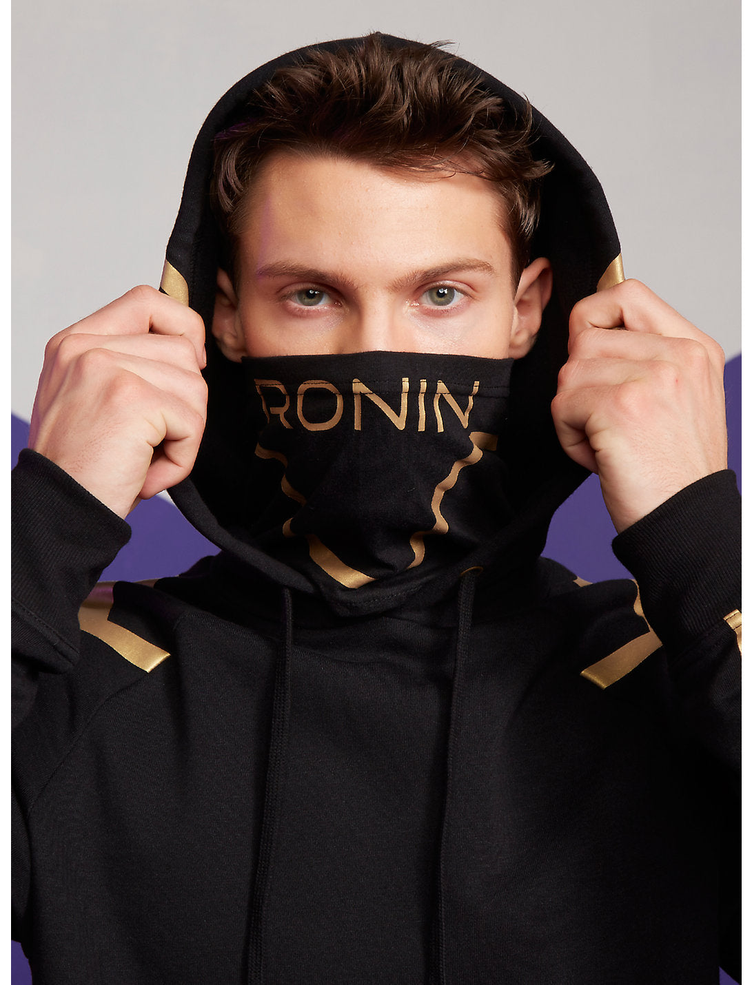 Marvel Hawkeye Hoodie Con Mascara