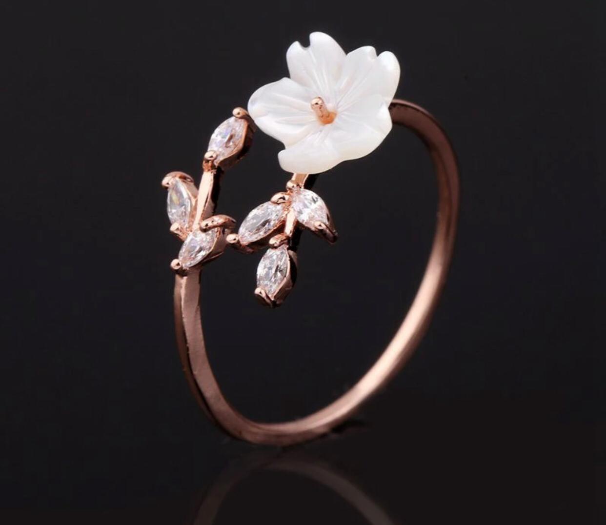 ANILLO PEARL FLOWER RING FLOR BLANCA
