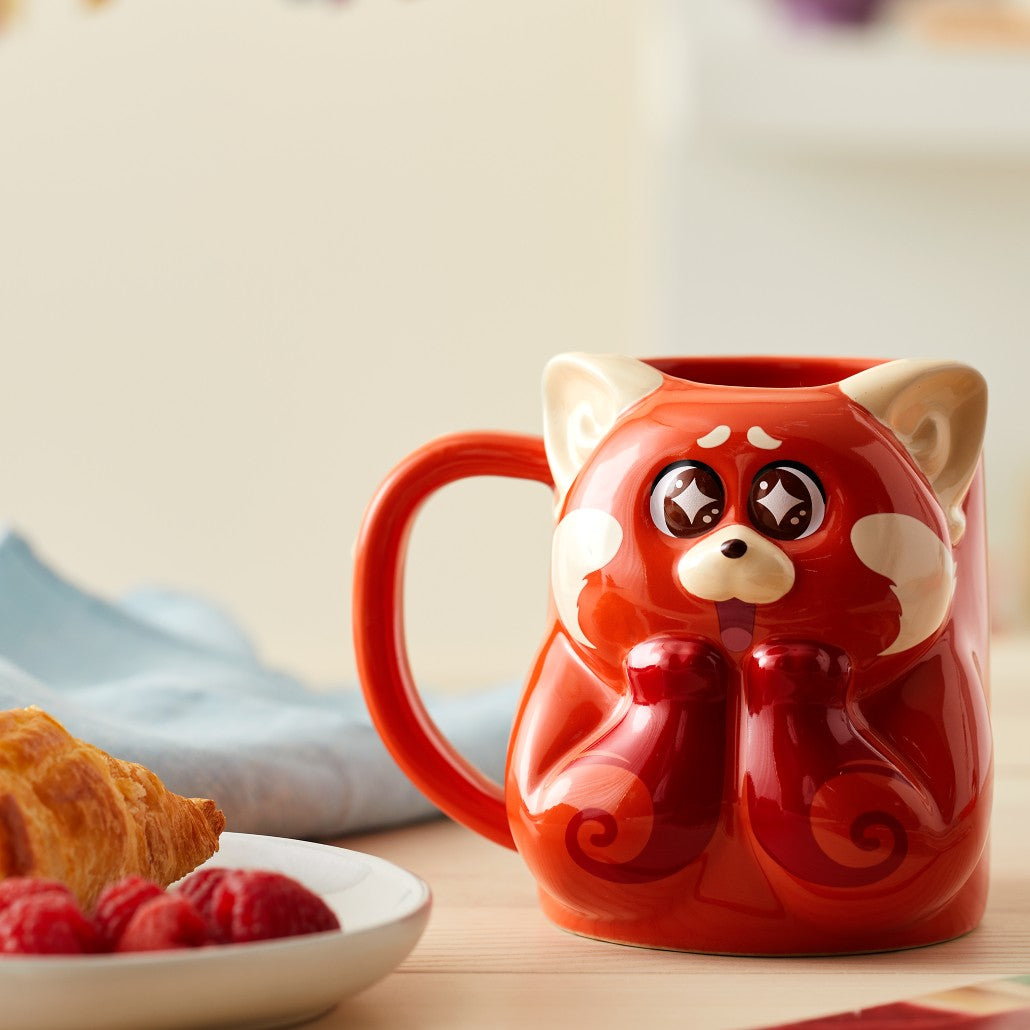 Turning Red Taza Panda