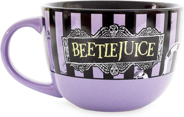 Beetlejuice Taza Morada