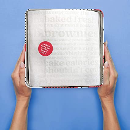 Latas de galletas frescas y horneadas para regalar de David´s Cookies.