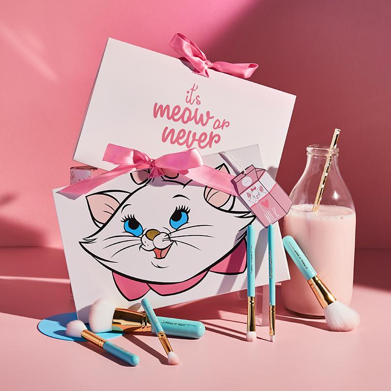 Los Aristogatos Brochas Marie