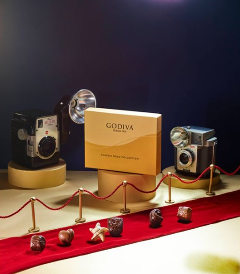 Godiva Classic Gold Assorted Chocolate Gift Box - 9pz