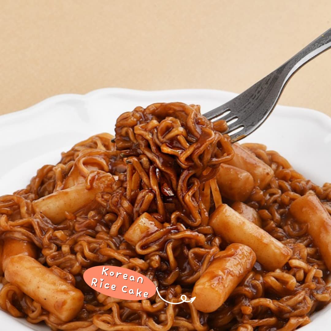 RAPOKKI Spicy Cream Jjajang flavor (Blackbaen sauce) (3)