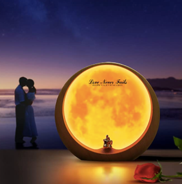 Lampara De Pareja Viendo La Luna Lampara Luna