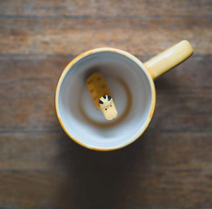 Taza Jirafa Bebe En El Interior