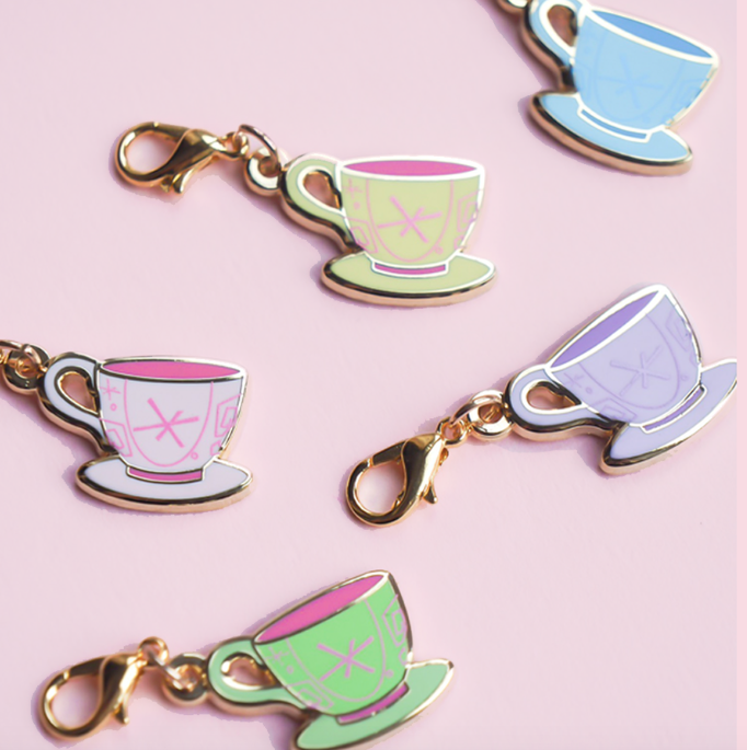Brazalete y Charms Disney Grape Soda