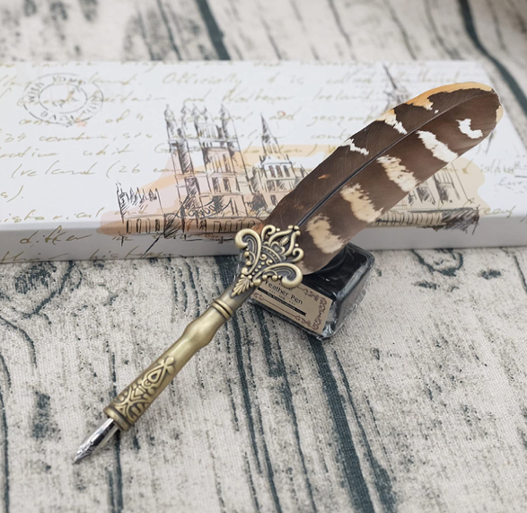 Harry Potter Pluma con Tinta y 6pcs Plumas de Acero Inoxidable Caligrafía
