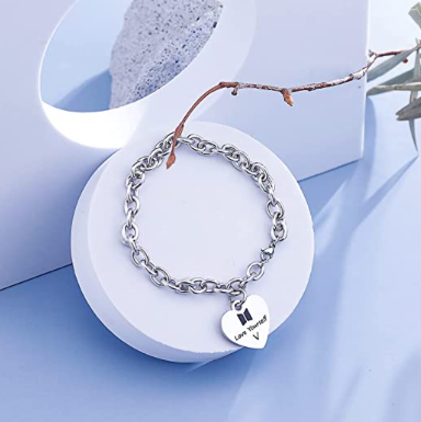 BTS Brazalete Corazon Pulsera