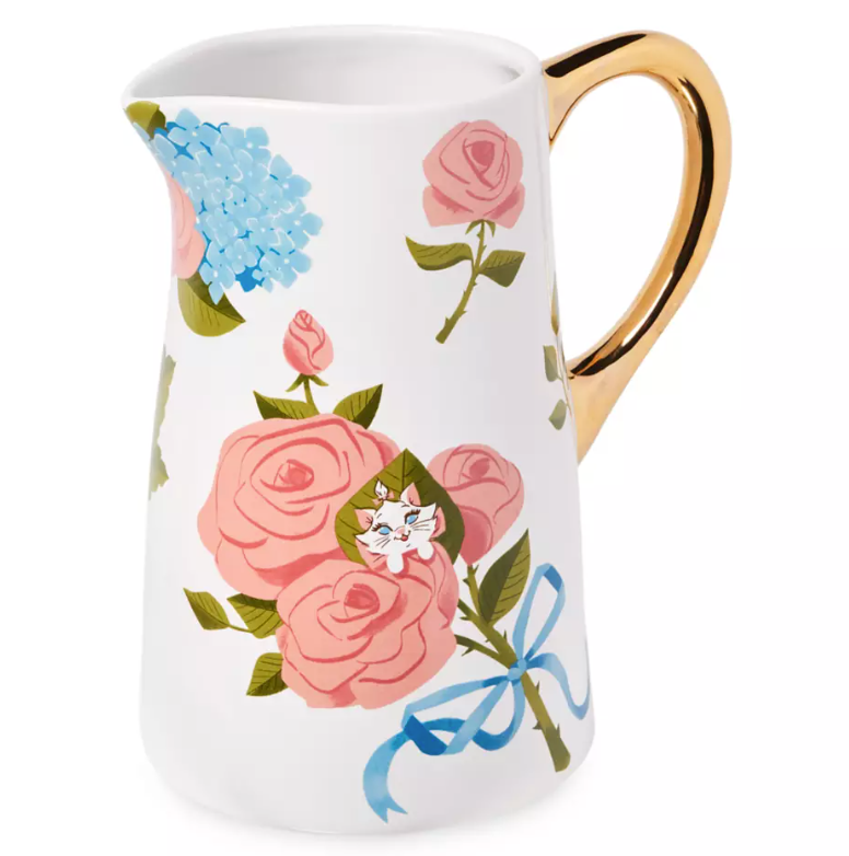 Los Aristogatos Jarra by Ann Shen