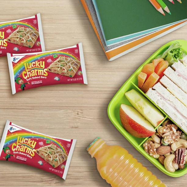 Lucky Charms Soft Baked Chewy Cereal Treat Bars, Snack Bars, 12 Barras