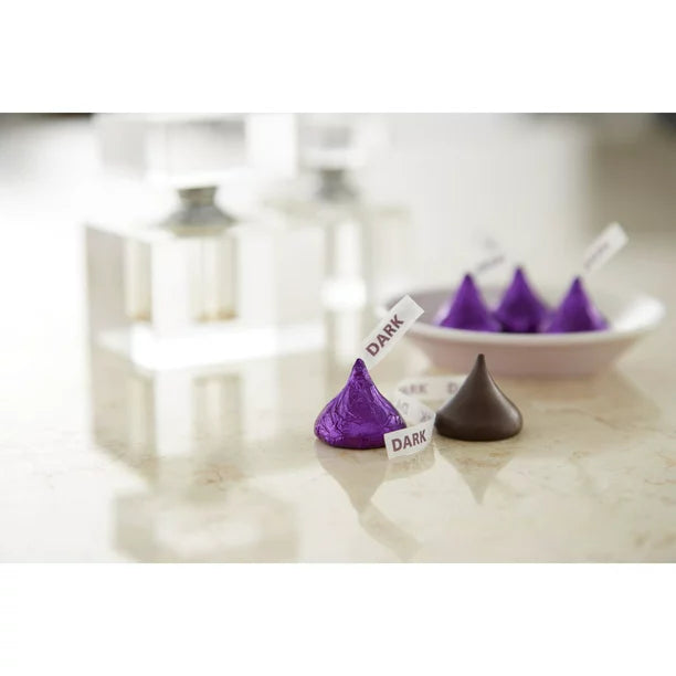 HERSHEY'S, KISSES SPECIAL DARK Mildly Sweet Chocolate, 32.1oz
