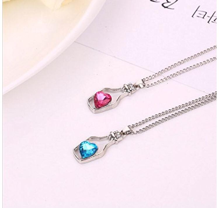 Corazon en Botella Collar