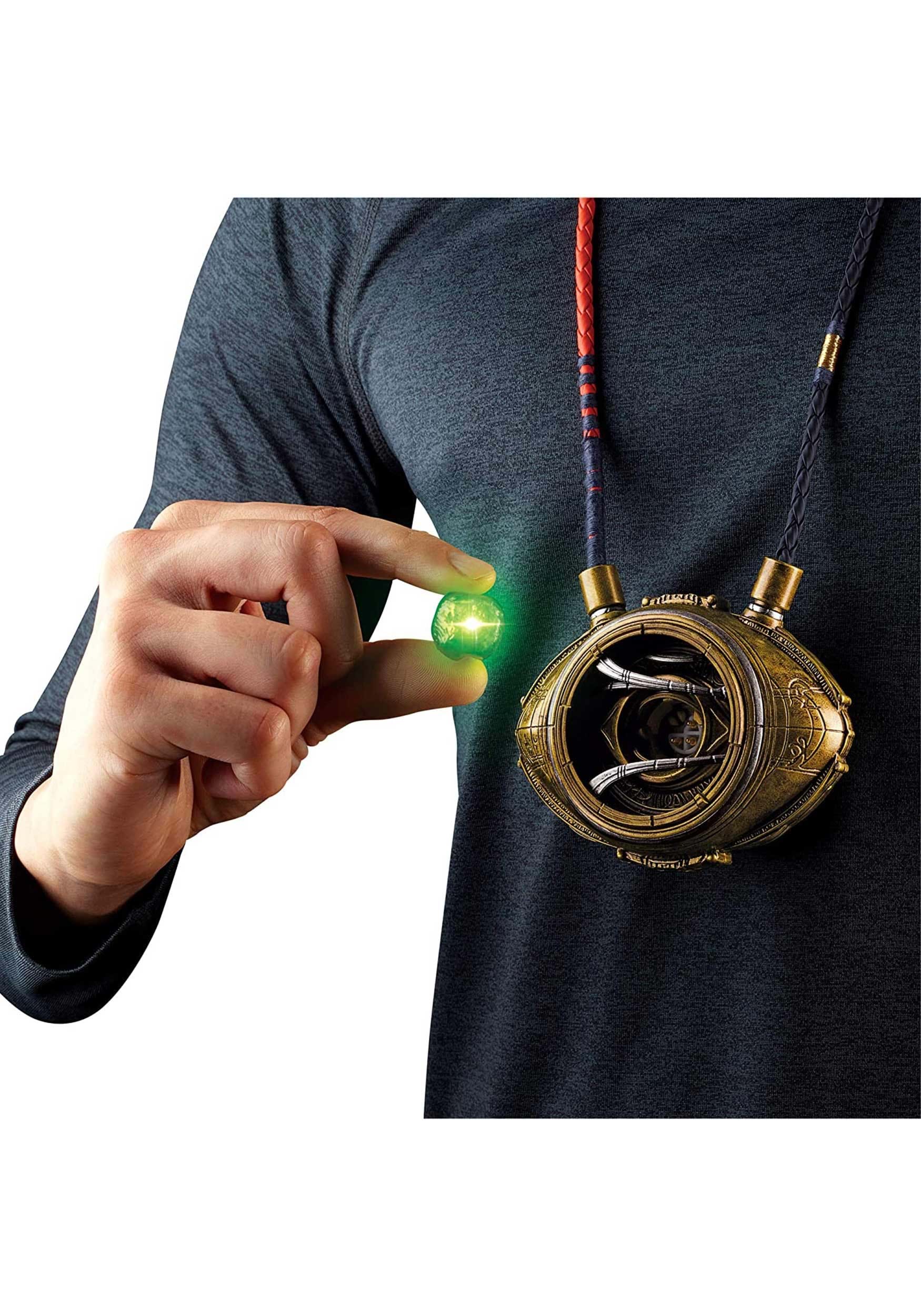 Marvel Legends Series Doctor Strange Eye of Agamotto Ojo De Agamotto