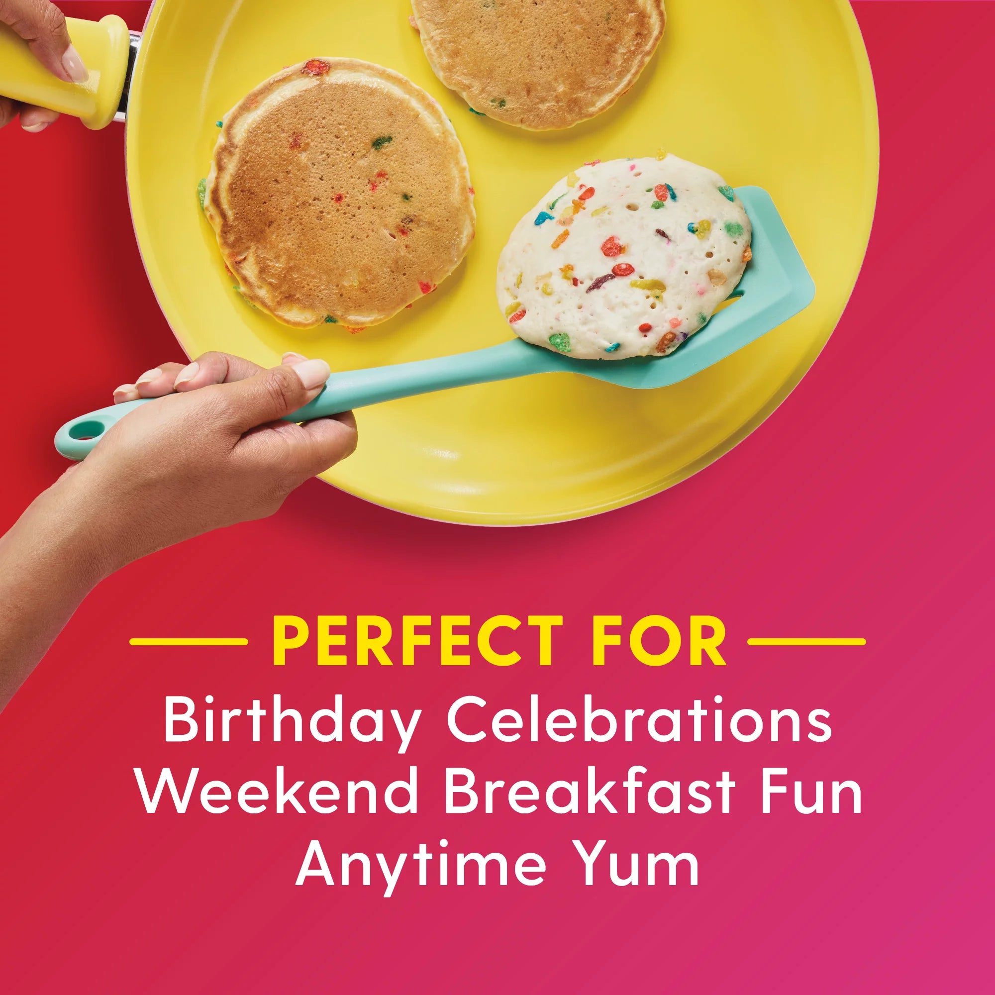Mrs Butterworths Epic Fruity Pebble Pancake Mix, Caja de 16 oz
