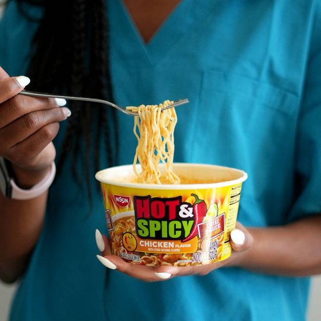 Nissin Foods Hot & Spicy Chicken Bowl Noodles