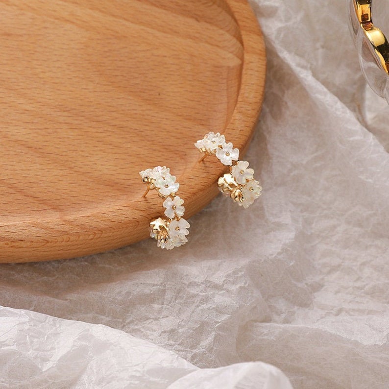 Aretes Hoops Flores Margaritas