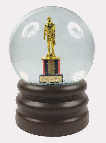 The Office Bola De Nieve Dundie Award