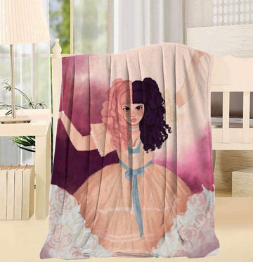 Cobija Melanie Martinez