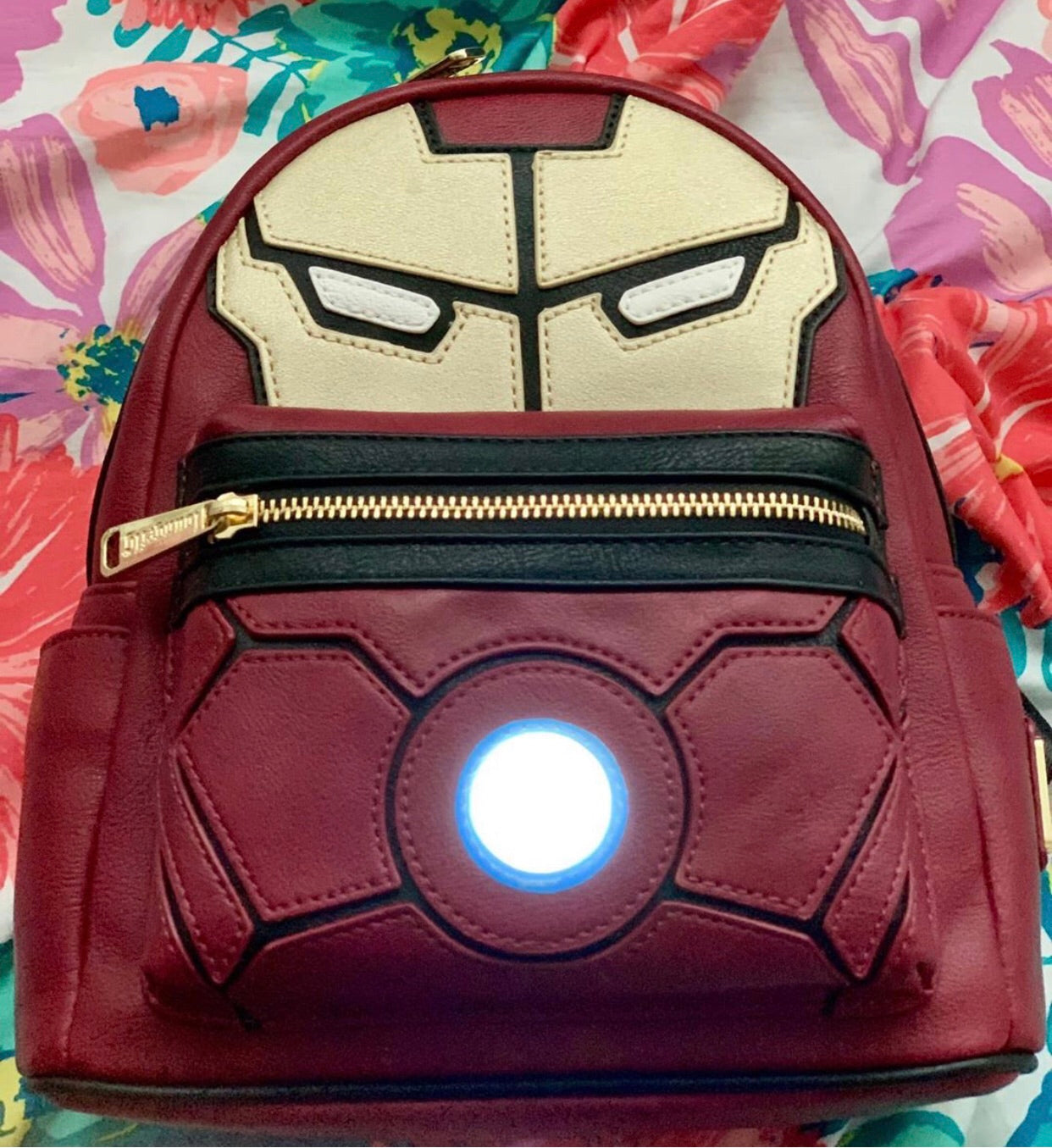Iron Man Mochila Brilla Luz