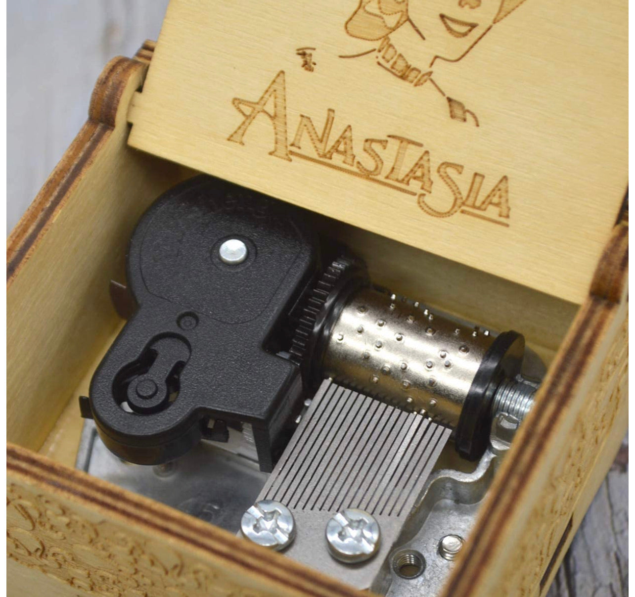Anastasia Caja Musical Madera