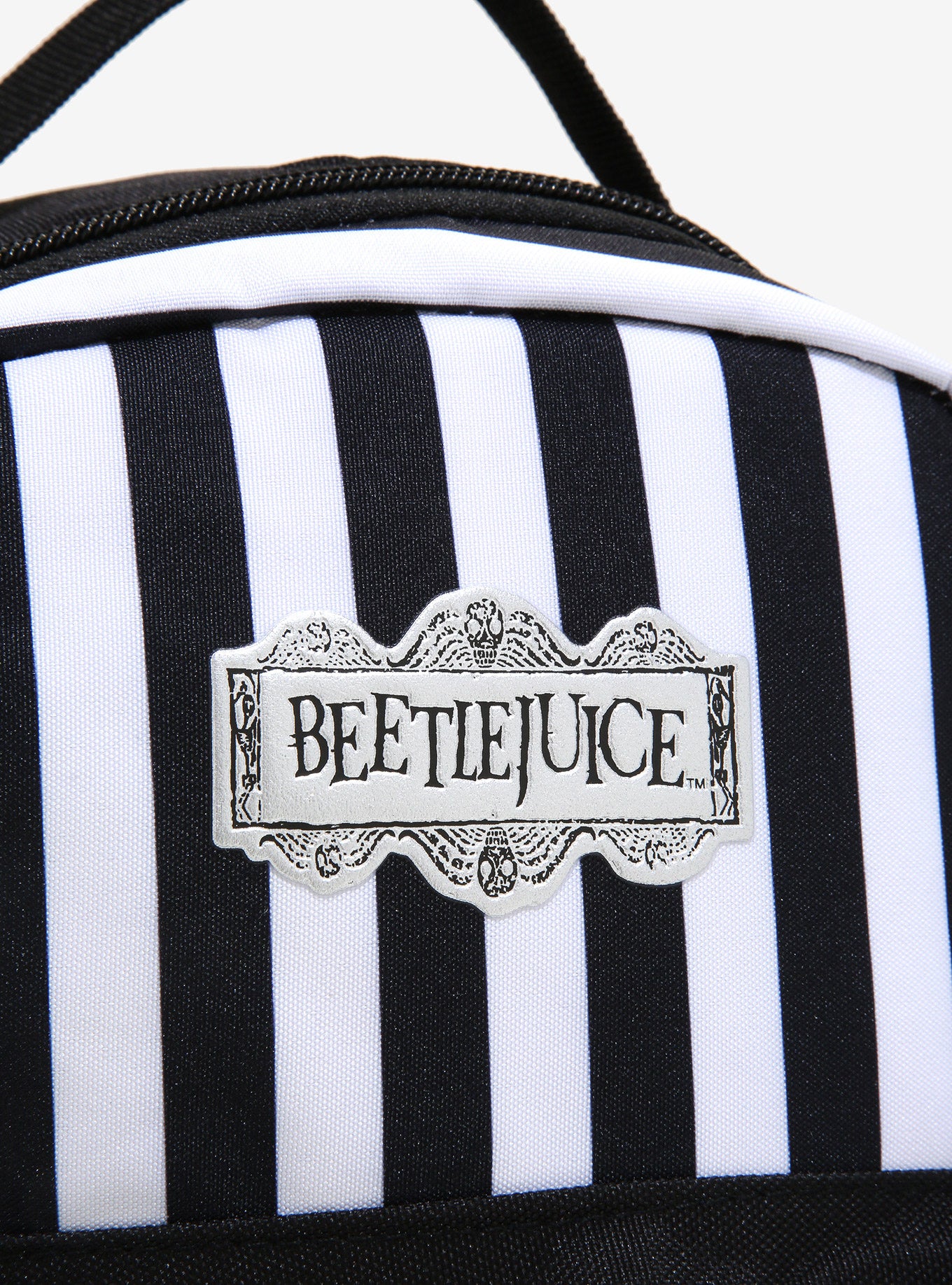 Lonchera BeetleJuice