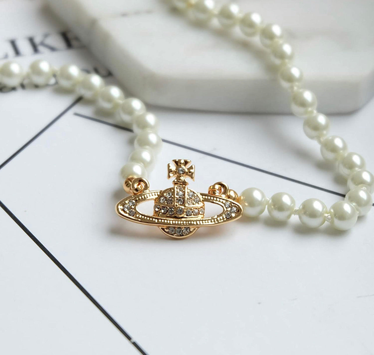 Collar Perlas Saturno