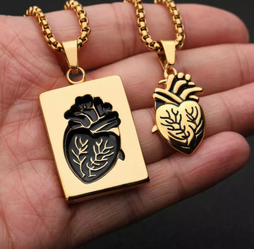 Set Corazón Anatómico Collar
