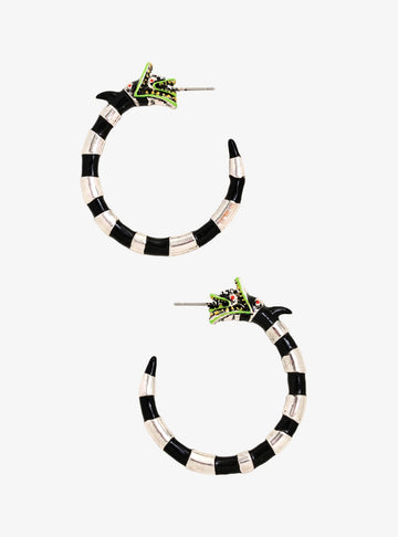 BeetleJuice Aretes Hoops Gusano