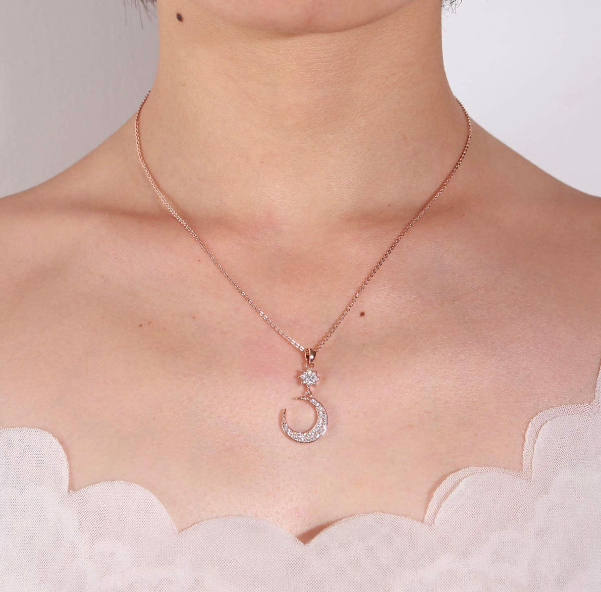 Collar Luna y Estrella Milatu