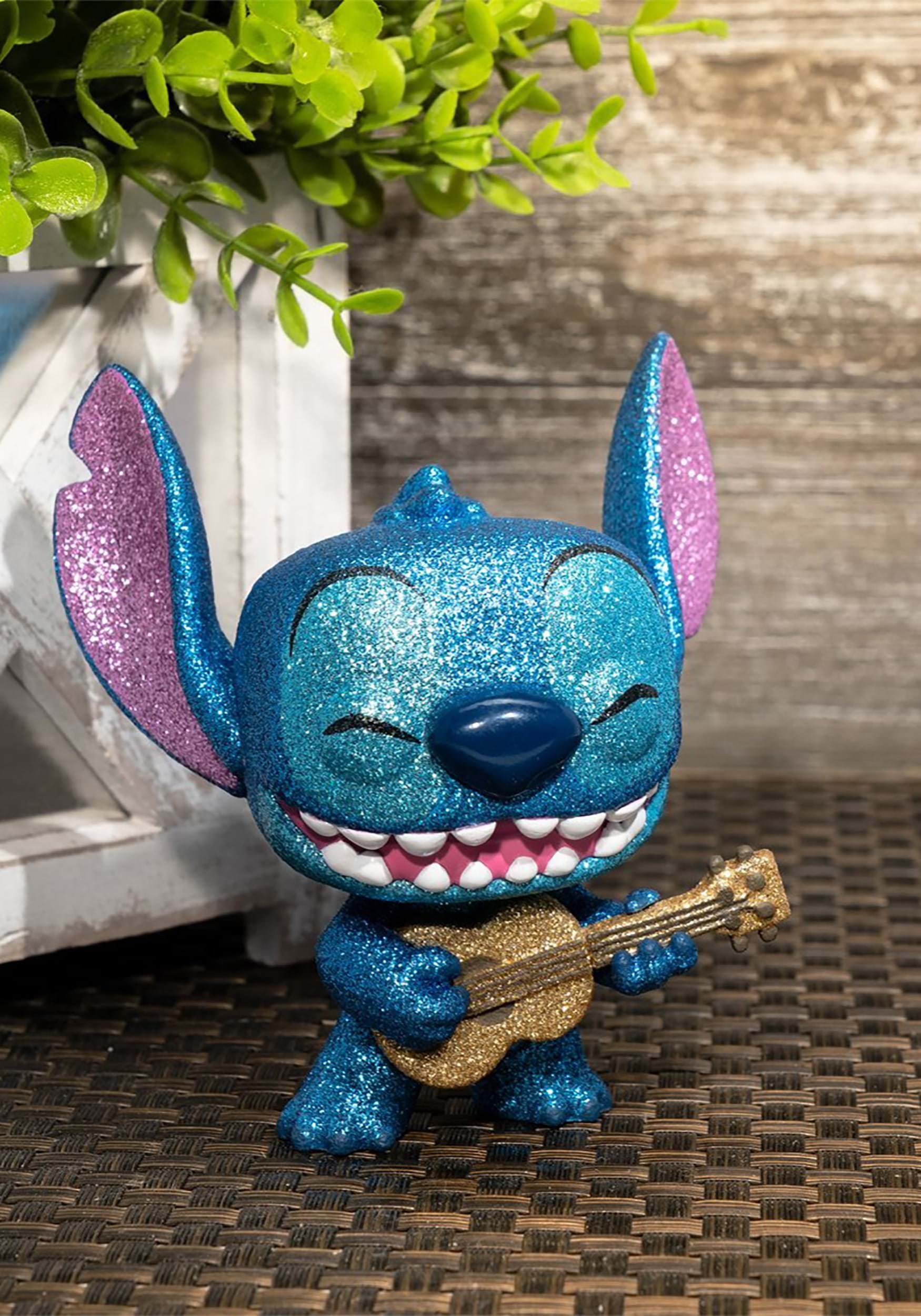 Stitch Ukelele Funko Diamante