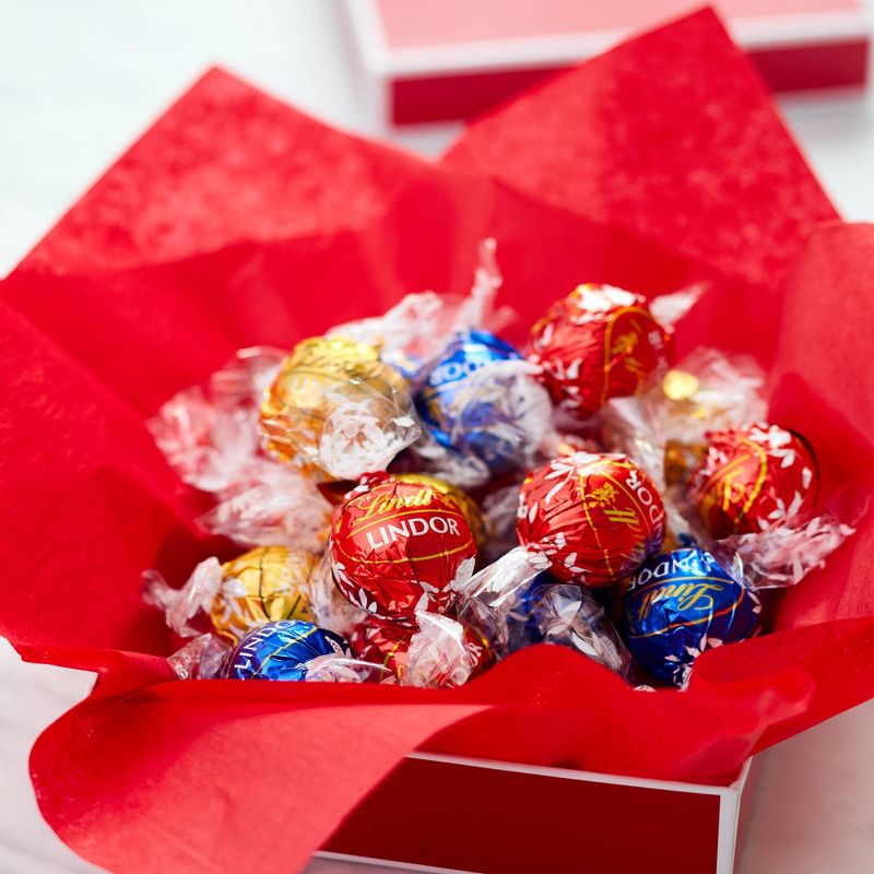 Lindt Lindor Milk Chocolate Truffles - 6oz